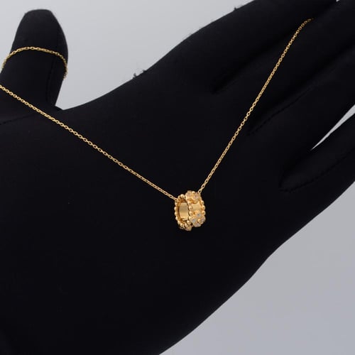 عقد ذهب فان