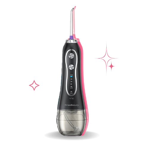 خيط الاسنان المائي