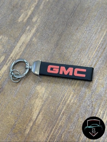 ميدالية بشعار GMC