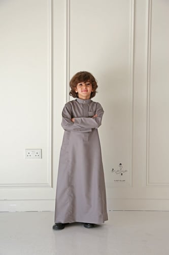 ثوب رمادي (صيفي)