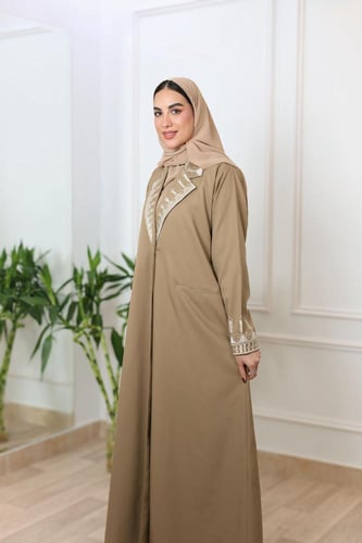 عباية بليزر تطريز تراثي عسير