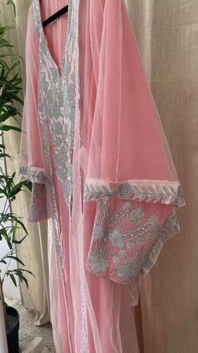 ثوب اماراتي جاهز مقاس L