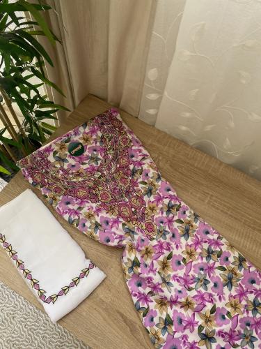 مخور+شيلة حرير اندونيسي بدون تفصيل