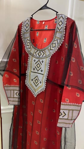 مخور من قطعتين حرير بدون تفصيل