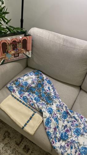 مخور+شيلة حرير اندونيسي بدون تفصيل