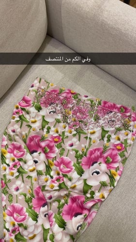 طقم الام وبنتها (قطعه الام يوجد بها خطأ مصنعي بسيط...