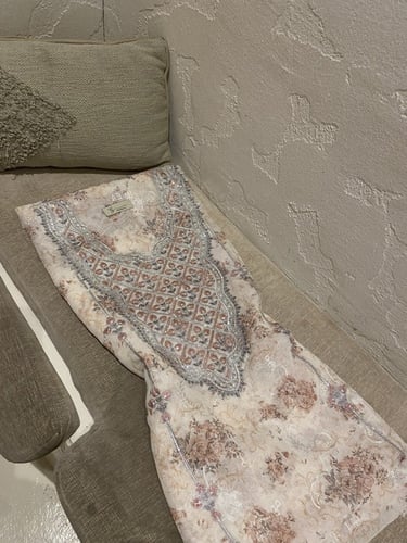 مخور اورجانزا متروس فصوص بدون تفصيل