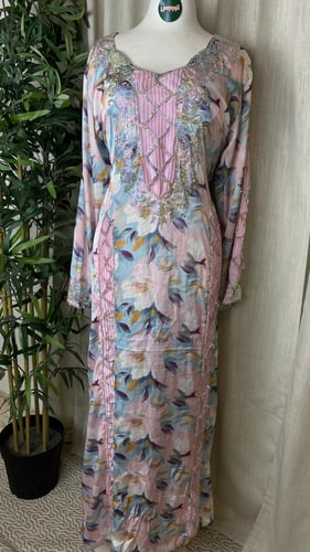 مخور دلع جاهز مقاس مديم بكسرات لؤلؤ حرير ملكي