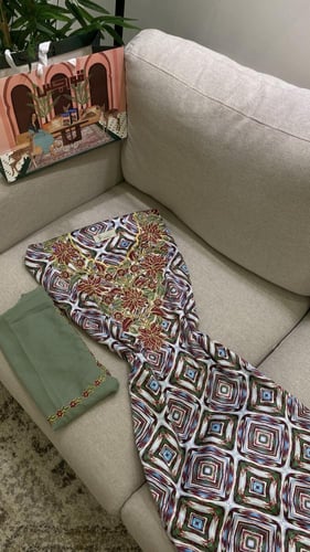 مخور+شيلة حرير اندونيسي بدون تفصيل