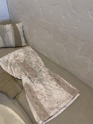 مخور دلع 3 "بدون تفصيل" بكسرات لؤلؤ حرير ملكي