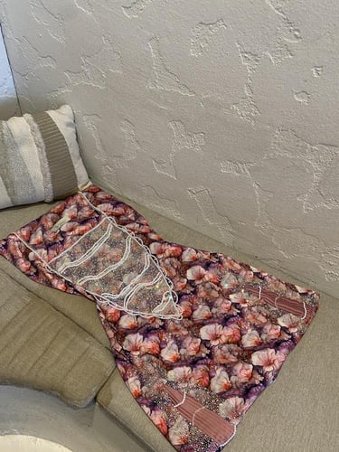 مخور غرور 5 "بدون تفصيل" بكسرات لؤلؤ حرير ملكي