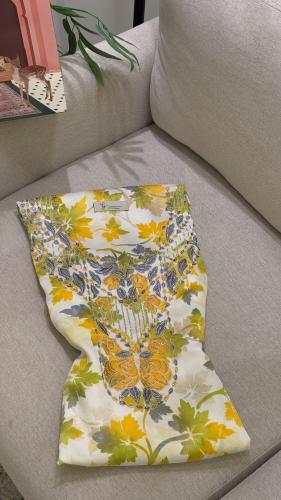 مخور حرير اندونيسي بدون تفصيل