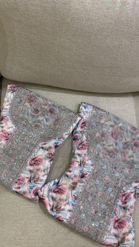 طقم الام وبنتها