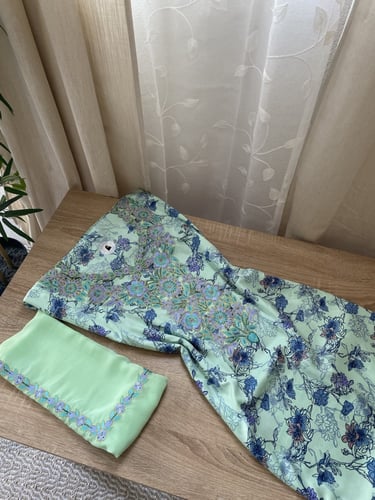 مخور+شيلة حرير هندي مخرم