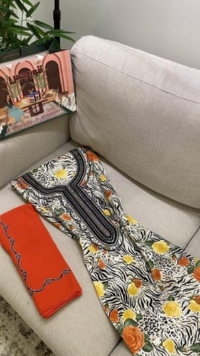 مخور+شيلة حرير اندونيسي بدون تفصيل