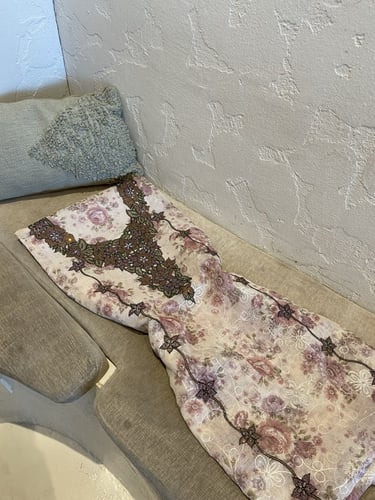 مخور اورجانزا متروس فصوص