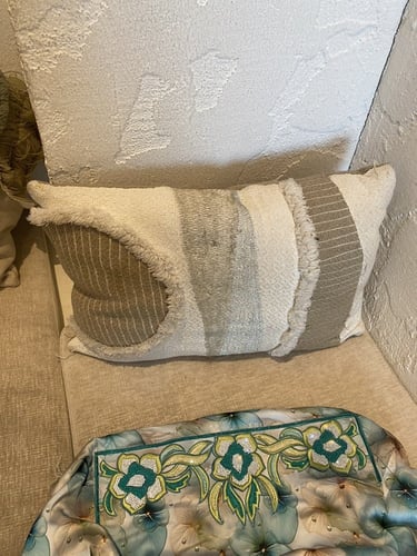 مخور غيد4 حرير ملكي 3d بدون تفصيل