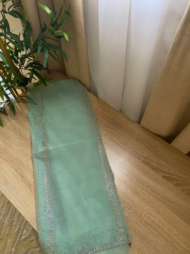 مخور من قطعتين حرير ملكي+بشت