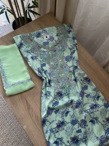 مخور+شيلة حرير هندي مخرم