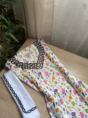 مخور+شيلة حرير هندي مخرم بدون تفصيل