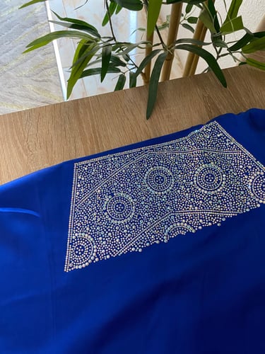 مخور حرير ملكي+بشت