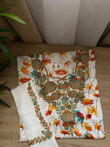 مخور+شيلة حرير هندي مخرم