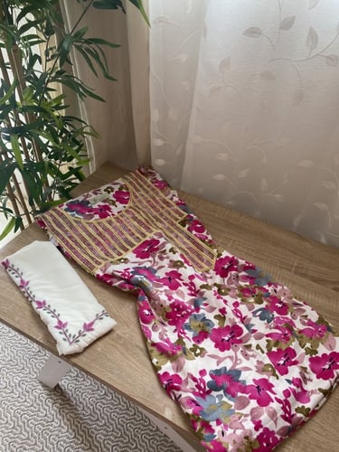 مخور+شيلة حرير اندونيسي بدون تفصيل