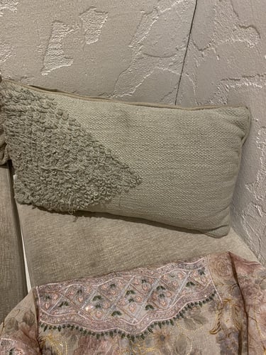 مخور اورجانزا متروس فصوص بدون تفصيل