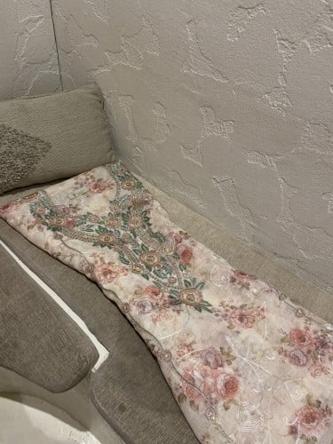 مخور اورجانزا متروس فصوص بدون تفصيل