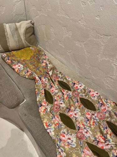 مخور هيا حرير ايطالي بكسرات بدون تفصيل