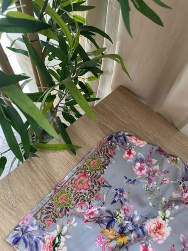 مخور اطفال حرير اراماني ديجتال بدون تفصيل