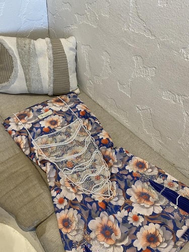 مخور غرور 1 "بدون تفصيل" بكسرات لؤلؤ حرير ملكي