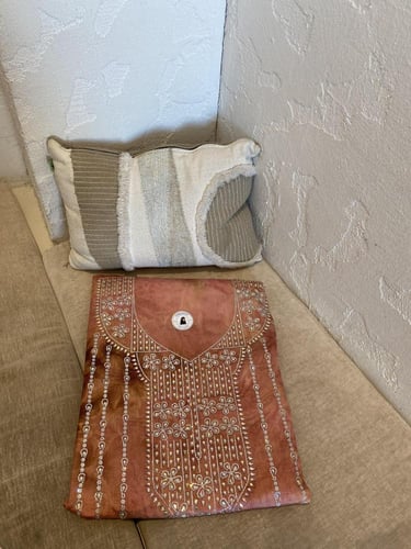 مخور الترف حرير جاكار متروس كرستالات بدون تفصيل