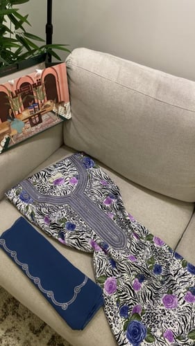 مخور+شيلة حرير اندونيسي بدون تفصيل