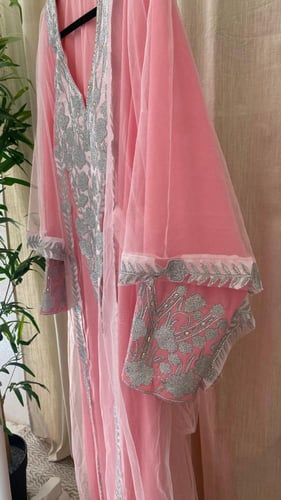 ثوب اماراتي جاهز