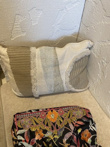 مخور غيد 14 حرير ملكي 3d بدون تفصيل