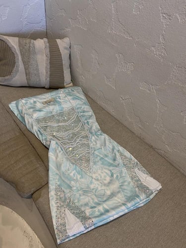 مخور غرور2 "بدون تفصيل" بكسرات لؤلؤ حرير ملكي