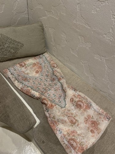 مخور اورجانزا متروس فصوص بدون تفصيل