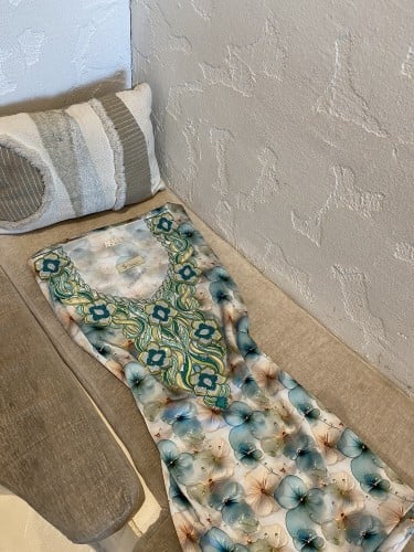 مخور غيد4 حرير ملكي 3d بدون تفصيل