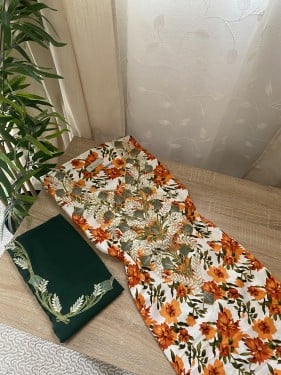 مخور+شيلة حرير اندونيسي بدون تفصيل