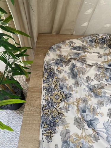 مخور+شيلة حرير اندونيسي بدون تفصيل