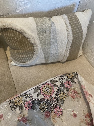 مخور اورجانزا متروس فصوص بدون تفصيل