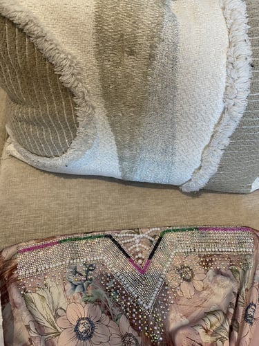 مخور سندس3 بكسرات حرير ايطالي بدون تفصيل