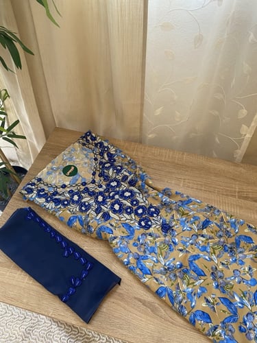 مخور+شيلة حرير هندي مخرم