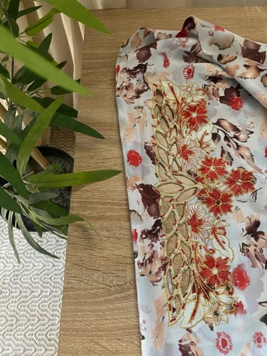 مخور+شيلة حرير اندونيسي مخرم بدون تفصيل