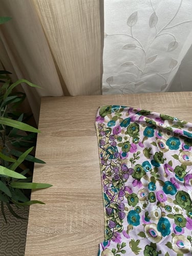 مخور+شيلة حرير هندي مخرم بدون تفصيل