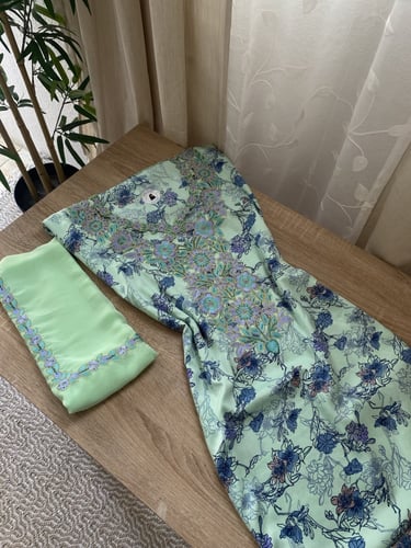 مخور+شيلة حرير هندي مخرم