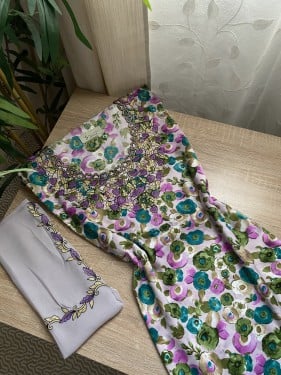 مخور+شيلة حرير هندي مخرم بدون تفصيل