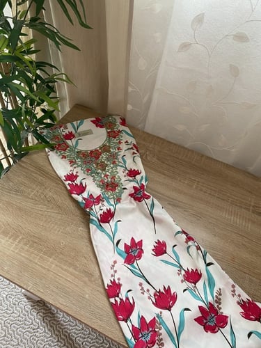 مخور اطفال حرير اراماني ديجتال بدون تفصيل