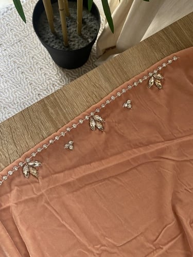 مخور مخمل متروس كرستالات